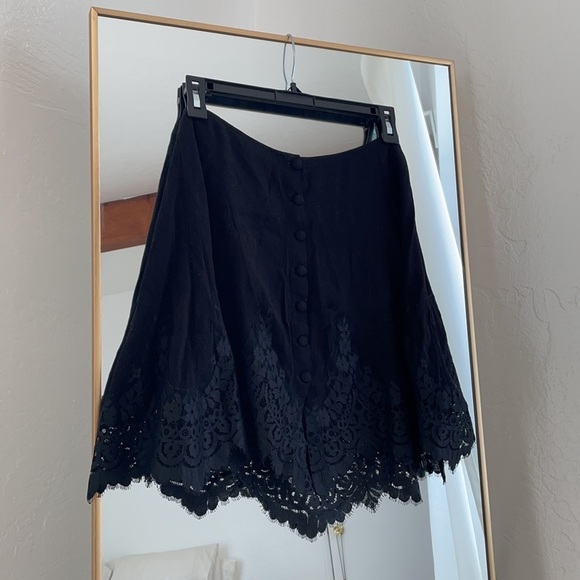 FOR LOVE & LEMONS GILLY GIRL LACE TRIM MINI SKIRT - Picture 2 of 5